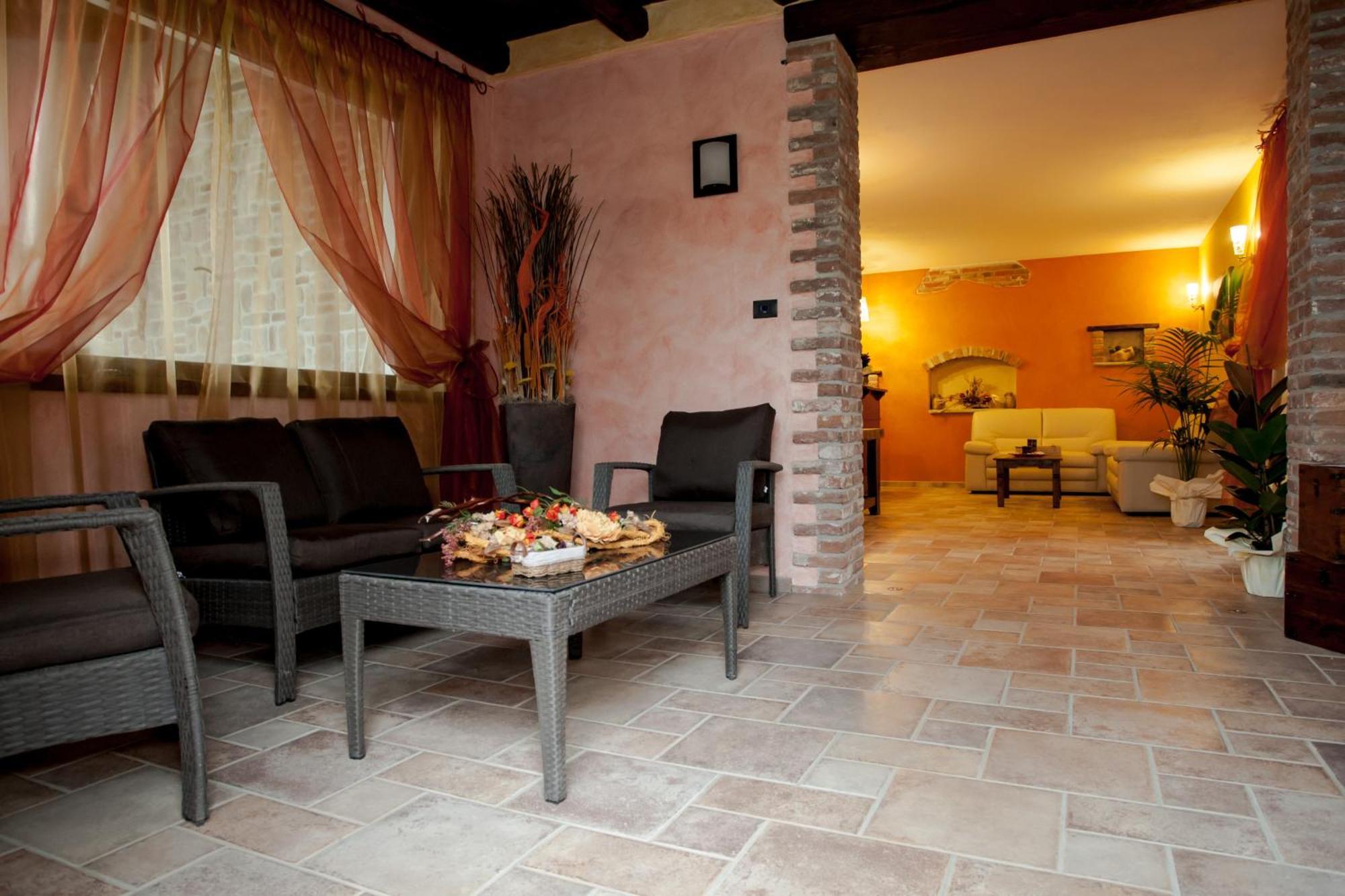 Agriturismo La Dimora Del Contadino Mondovì Exterior foto